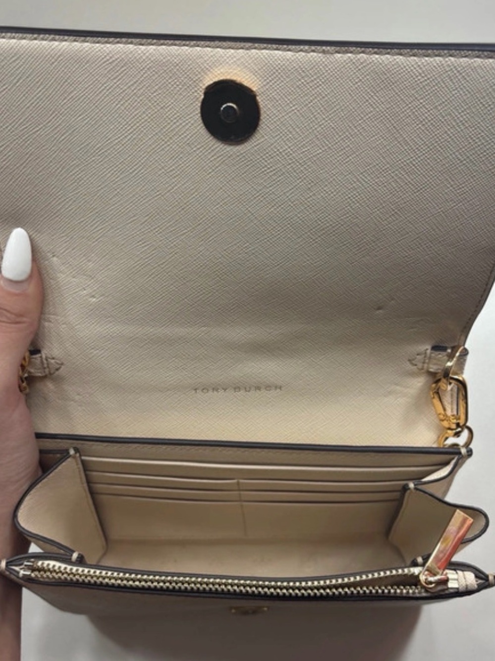 Tory Burch Cream Floral Appliqué Crossbody with Gold Chain - Picture 5 of 5